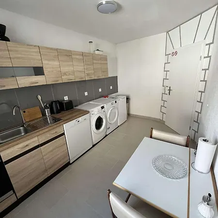 Uebernachtung By Tag Apartment Kassel Exterior photo